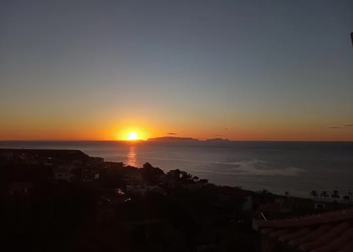 Al-solares アパート サンタ・クルーズ